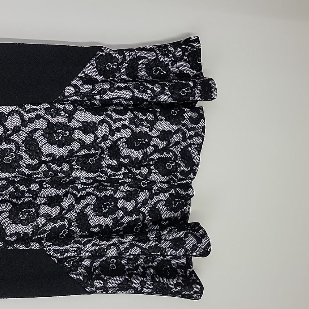 Anthro Maeve sirena ruffle floral dress size medium - Picture 12 of 15